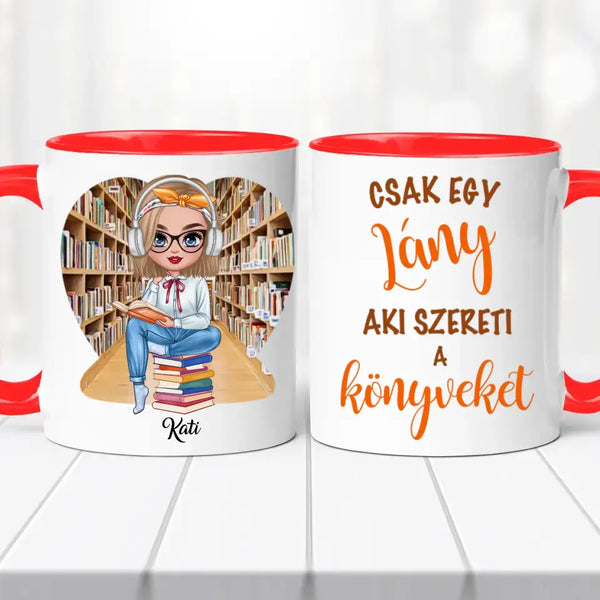 Egyedi bögre – olvasó lány illusztrációval