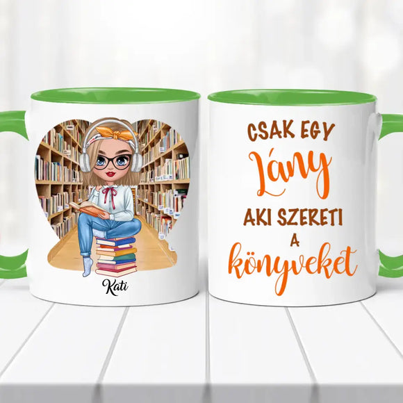 Egyedi bögre – olvasó lány illusztrációval