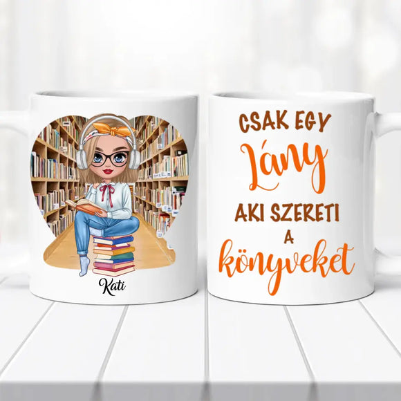 Egyedi bögre – olvasó lány illusztrációval