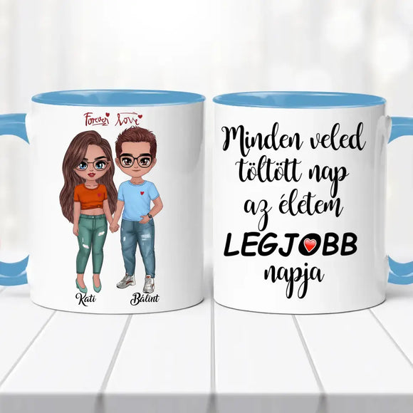 Szerelmes bögre – fiú és lány grafikával