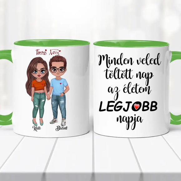 Szerelmes bögre – fiú és lány grafikával