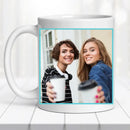 Barátnős fényképes bögre – „A véletlen munkatárssá tett minket…"-3