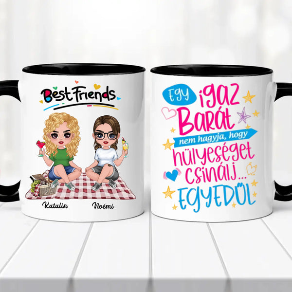 Barátnős bögre – piknikezős illusztrációval