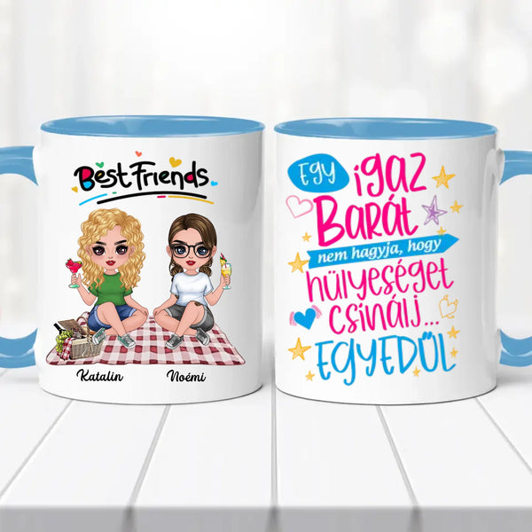 Barátnős bögre – piknikezős illusztrációval