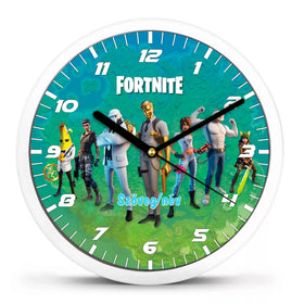 Gamer falióra lila-kék háttérrel, battle royale karakter sziluettekkel és egyedi névfelirattal.